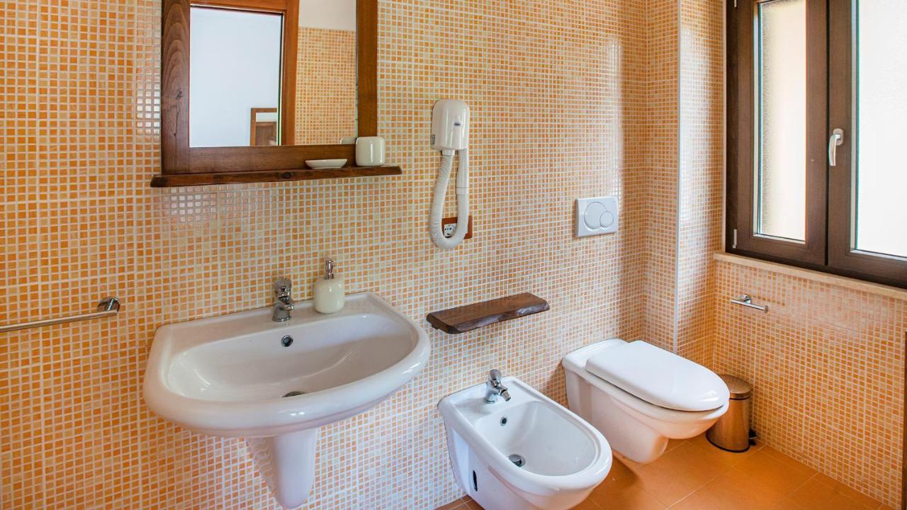 Welcomely - Guesthouse Kadossene Альгеро Екстер'єр фото